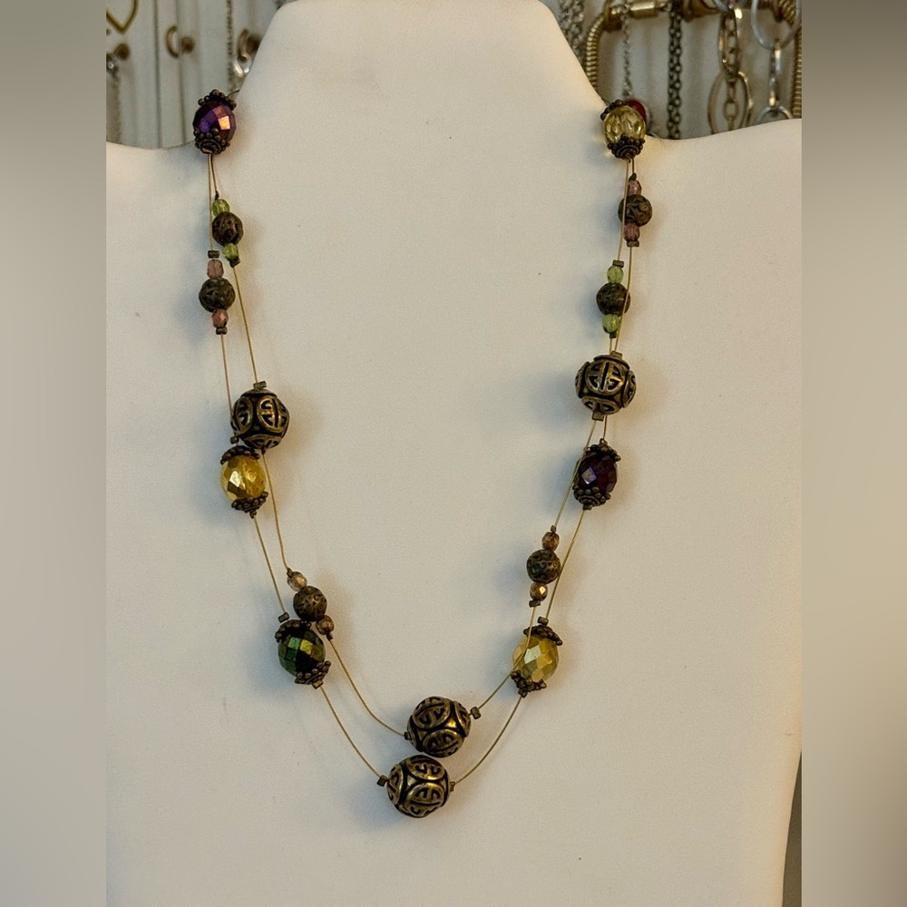 3/$17 Chico's floating beaded style necklace